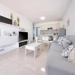 Ferienhaus Happy - Shared Pool And Near The By Lanzarote Puerto del Carmen (Lanzarote)
