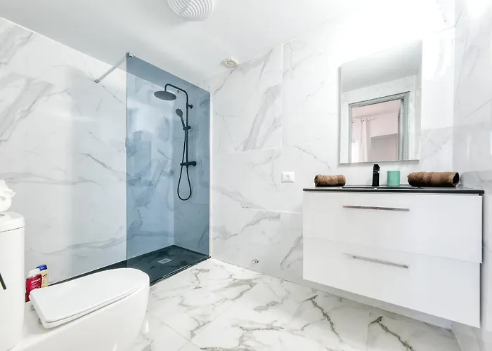 Happy - Shared Pool And Near The By Lanzarote 푸에르토 델 카르멘