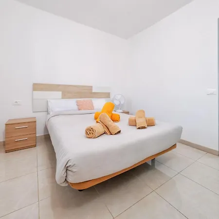 Дом отдыха Happy - Shared Pool And Near The By Lanzarote Пуэрто дель Кармен