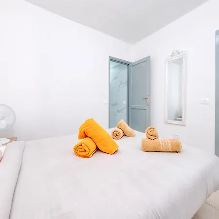 Dom wakacyjny Happy - Shared Pool And Near The By Lanzarote